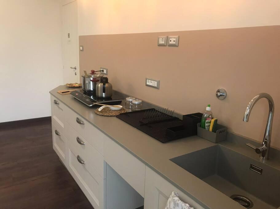Zenzero & Cannella Boutique Rooms ترييستي المظهر الخارجي الصورة