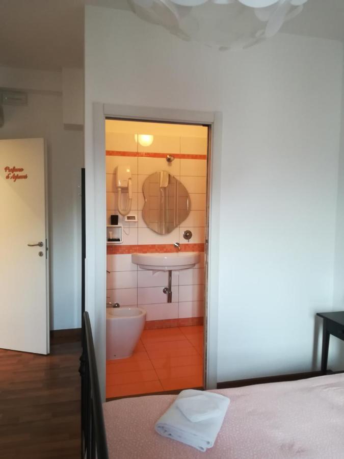 Zenzero & Cannella Boutique Rooms ترييستي المظهر الخارجي الصورة